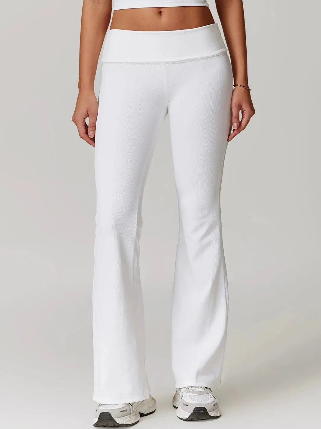 Black Hip Lifting Flared Pants