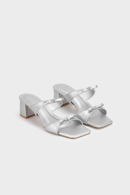BOW HEEL SLIDE
