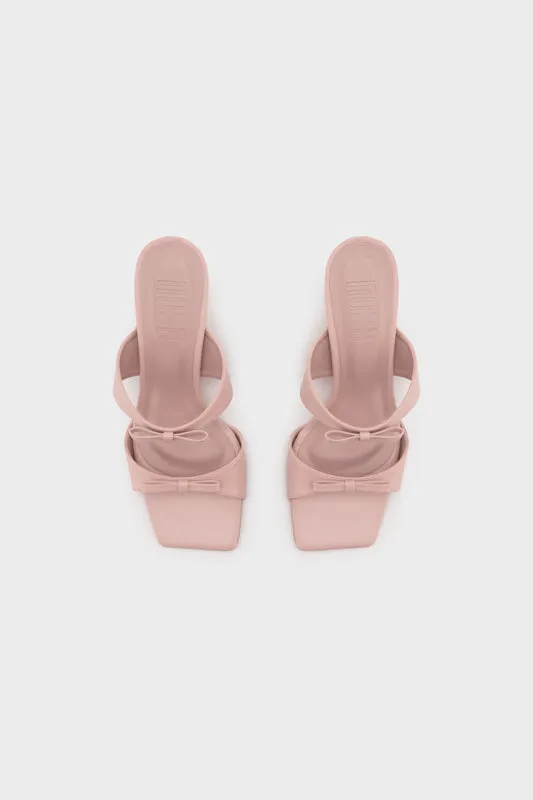 BOW HEEL SLIDE