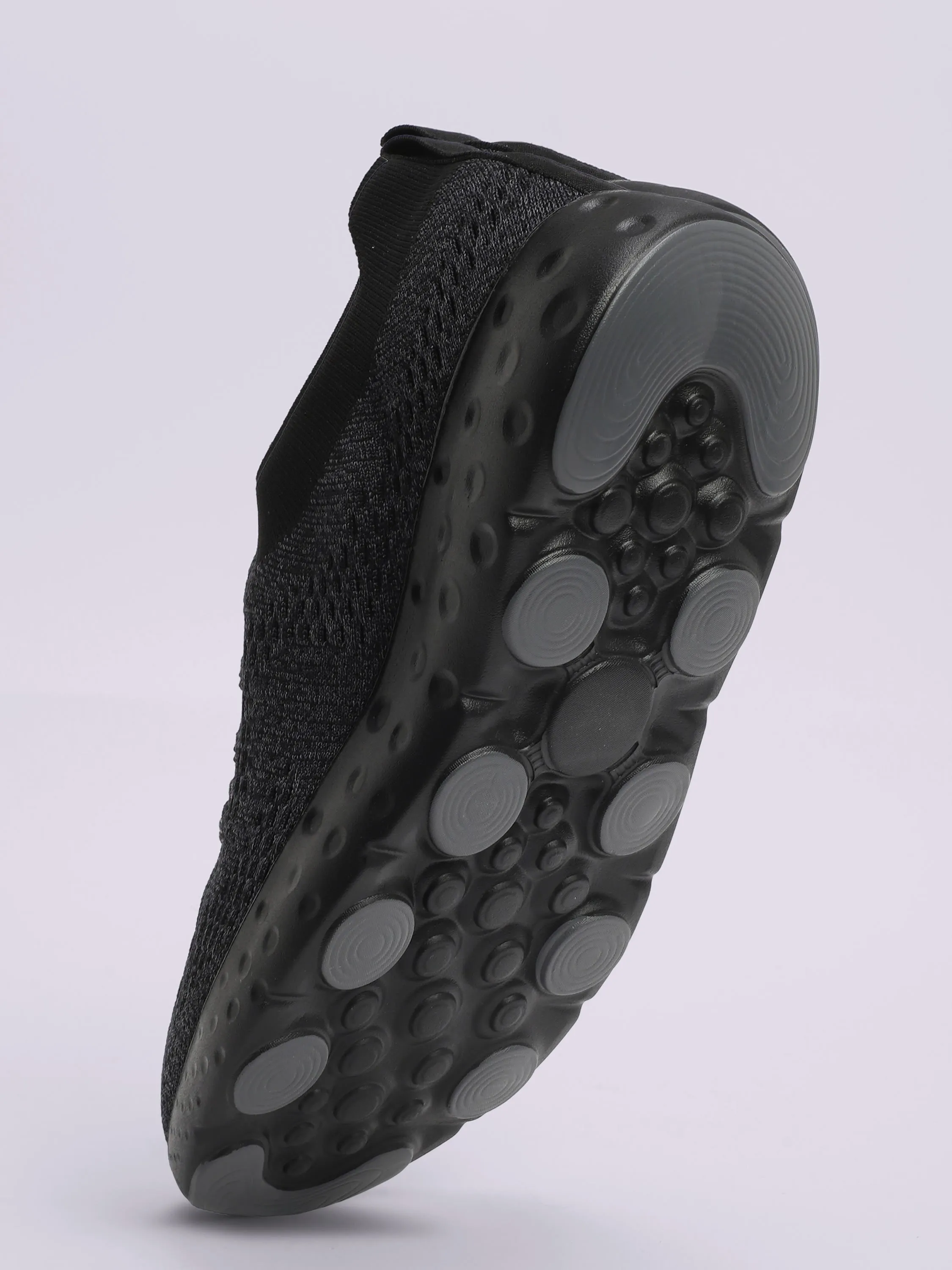 EZ  Plush Men's Walking Shoes - Black/Grey