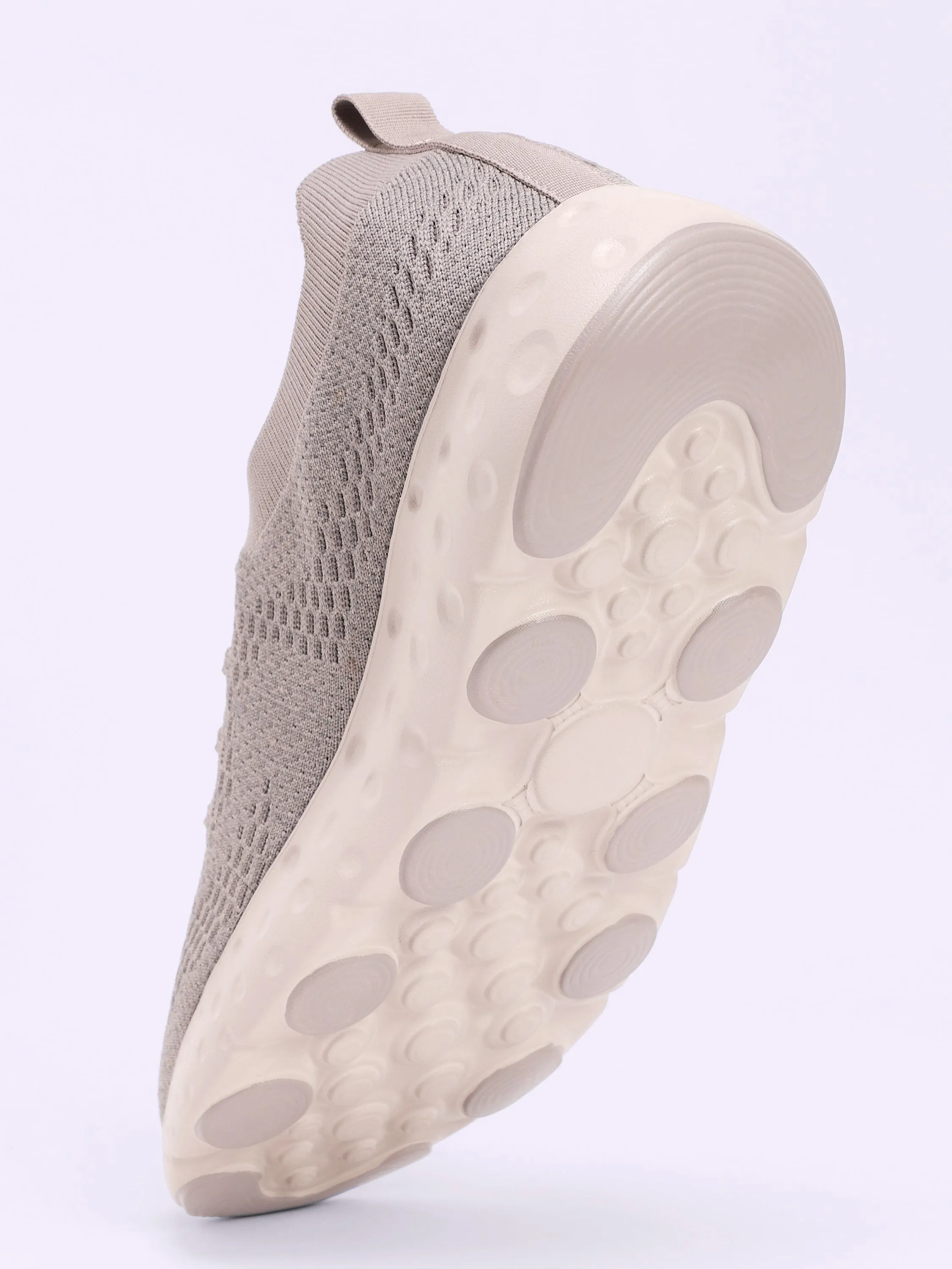 EZ  Plush Men's Walking Shoes - Pinkish Grey