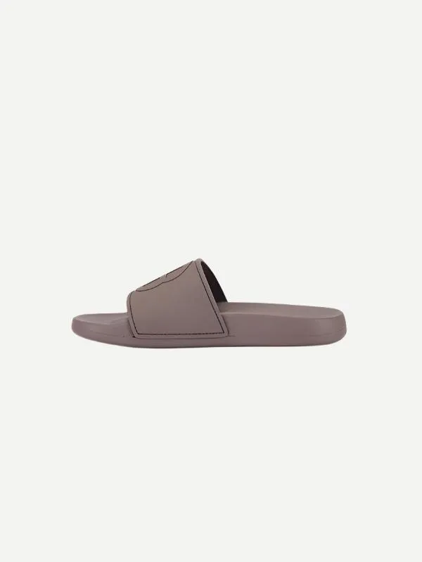 Isla Slides in Iron