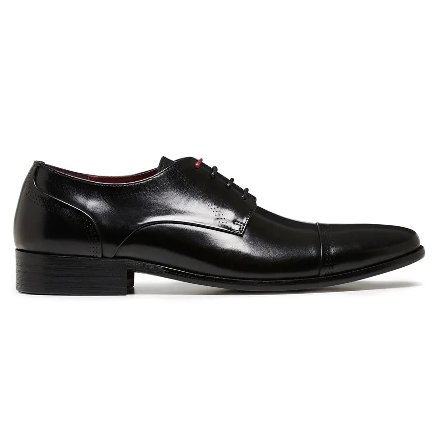 Julius Marlow Boast Shoe