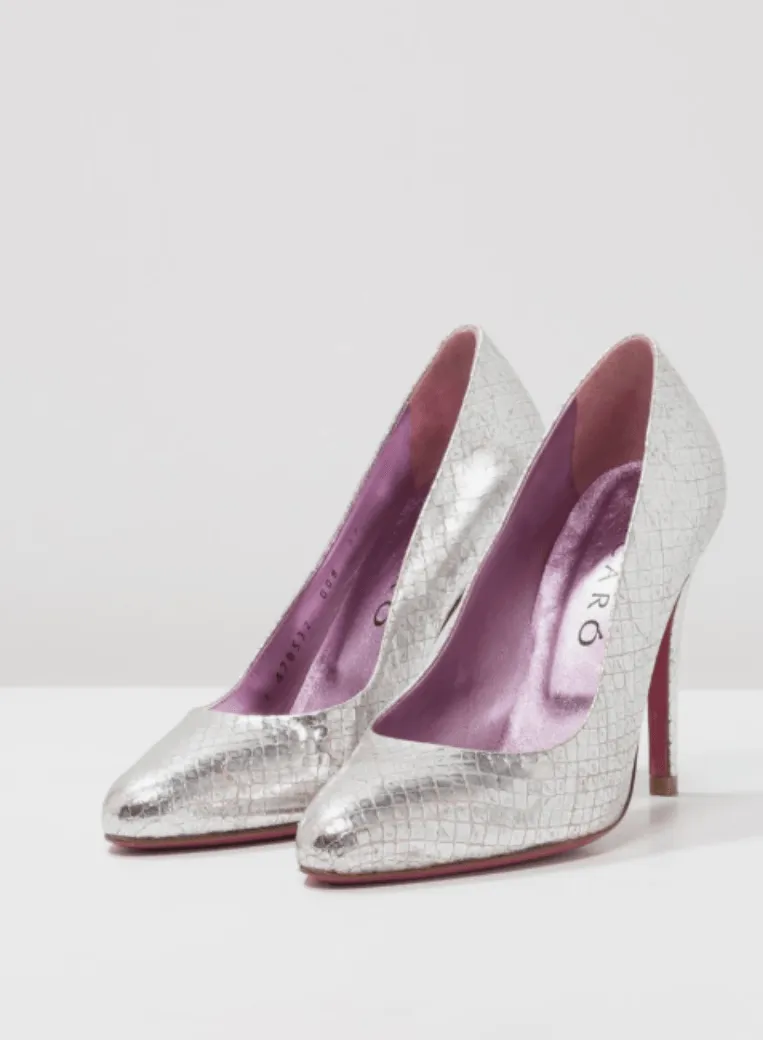 SILVER SHINY METALLIC HIGH HEELS