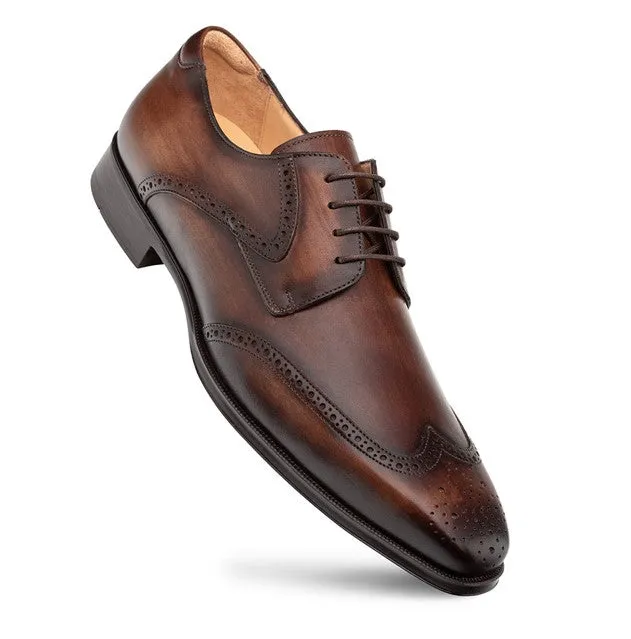 Style: Tasso-Chestnut