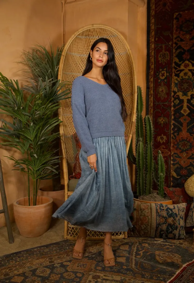 TWISTY LIGHTWEIGHT SWEATER